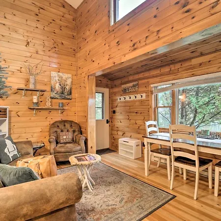Pet-Friendly Adirondack Cabin With On-Site Lake
